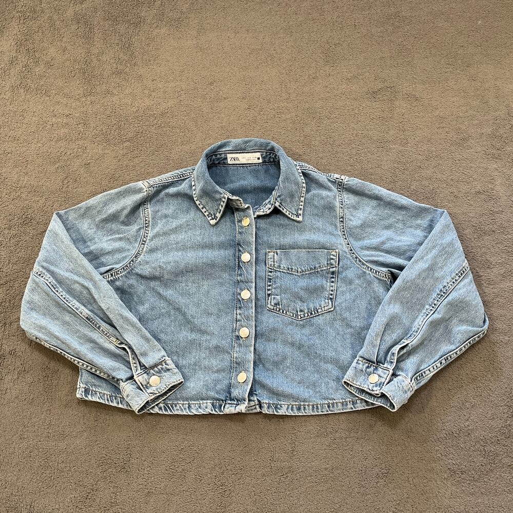 Zara Blue Light Wash Cropped Denim Button Down Trucker Jacket Women's Size Small